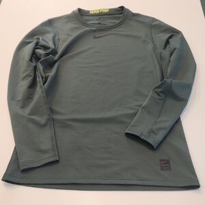 Nike Pro Long Sleeve Top in Green SZ MED